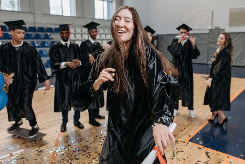 Prom & Graduation Limo Toronto in Toronto