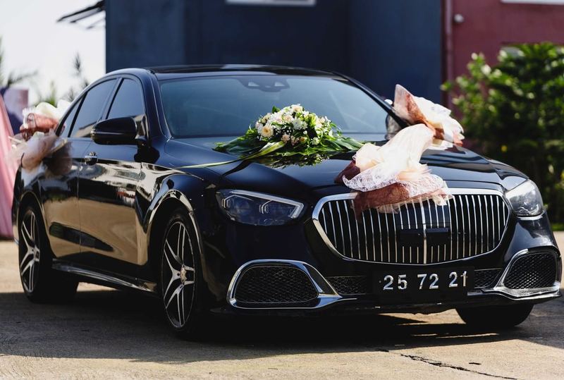 Wedding Limo Service Toronto in Toronto
